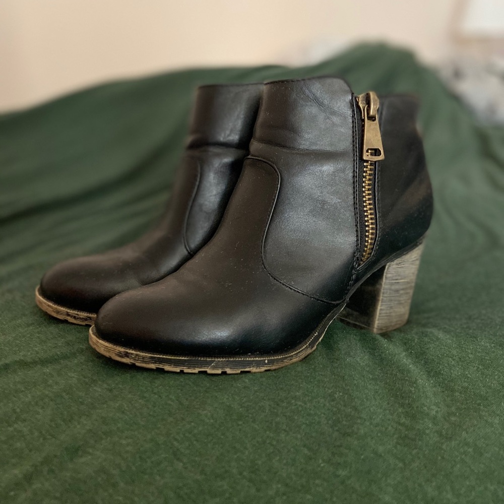 Heeled ankle boots